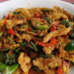 ผัดเผ็ดจระเข้(กับข้าว)