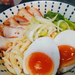 ปันสุข ฟลุ๊คบะหมี่เกี๊ยว ซุปทงคตสึหม่าล่า (เย็นตาโฟ  ต้มยำมะนาวสด) ซอย.พิบูลสงคราม22 แยก11 ซอย.พิบูลสงคราม 22 แยก11