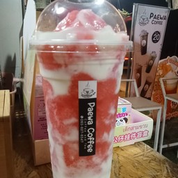 สตอเบอรี่โยเกิร์ต