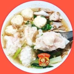 ข้าวไก่กรอบซอสเกาหลี วัดแก้วพิจิตร ปราจีนบุรี