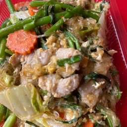 สุกี้แห้งไก่