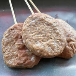 เนื้อที่รัก