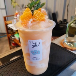 ส้มสมูธตี้ส์โยเกิร์ตปั่น