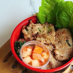 ข้าวหน้าหมูย่างเกาหลี