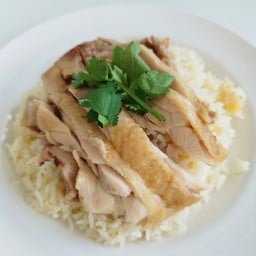 ข้าวมันไก่พิสมัย