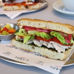 Toby’s - Lazy Toby’s Nanglinchee นางลิ้นจี่