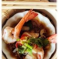 กุ้งแหวกวารี (กุ้งทรงเครื่องนึ่งซีอิ้ว)