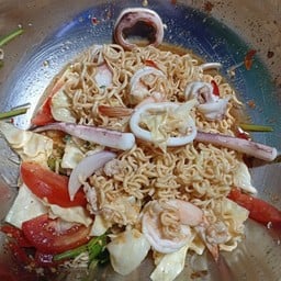 ส้มตำยำแซบ ลอดช่องสิงคโปร์เส้นเหนียวหนึบ