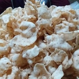 CC ข้าวเกรียบเห็ดหอม