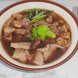 เนื้อตุ๋นอาม่า - ลาดพร้าว101