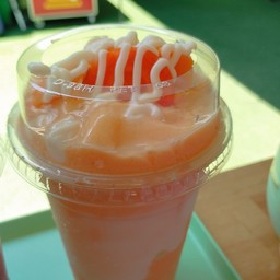 กล้วย ส้ม แครอท มะม่วงนมสด