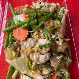 สุกี้แห้งหมู