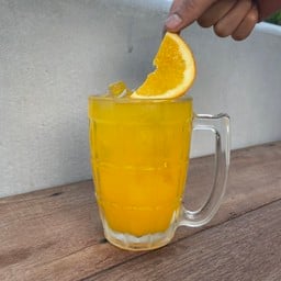 น้ำส้มเสาวรส