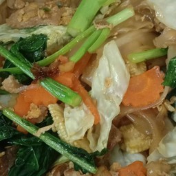 ผัดซีอิ้วผักรวม