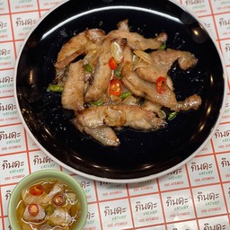 คอหมูย่างผัดพริกเกลือ