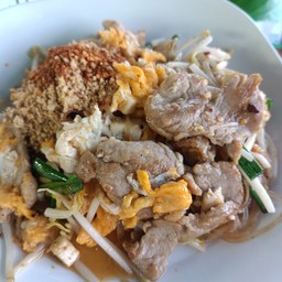 ผัดซีอิ๊วหมูหมัก
