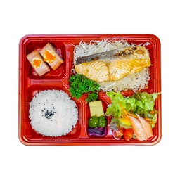 เบนโตะแซลมอนย่างเกลือ หรือ ซีอิ๊ว