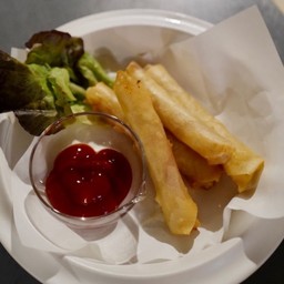 ปอเปี๊ยะแฮมชีส (Ham&cheese spring rolls)