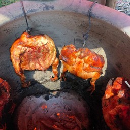 ไก่อบโอ่งมังกร 1 ตัว