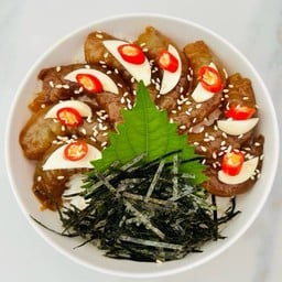 ข้าวหน้ากุ้งดองซีอิ๊ว 8 ตัว
