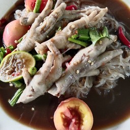 ตำเส้นเล็กขาไก่(ปลาร้า)