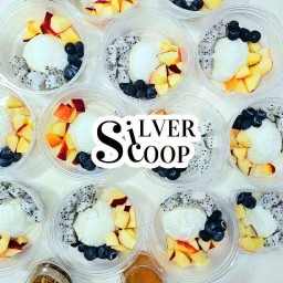 Silver Scoop กรีกโยเกิร์ตเปรี้ยวน้อย บานอฟฟี่ แซนด์วิช