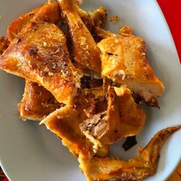 ไก่ย่างเขาสวนกวางแท้ 100% (ครึ่งตัว)