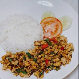 ข้าวกะเพราไก่สับ
