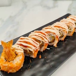 กุ้งครันชี่โรลราดมายองเนส 8 ชิ้น