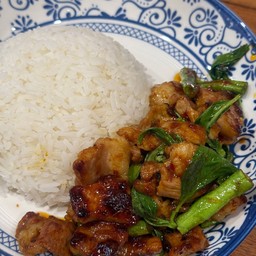 ครัวหอมกะเพรา เคหะ2 (กระเพราพริกแห้ง)ข้าวหอมมะลิ