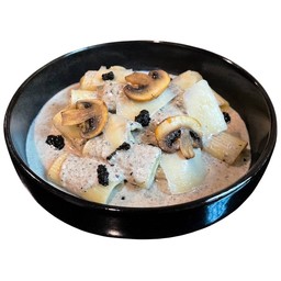 KOH LANTA PASTA WITH BLACK TRUFFLE & PORTOBELLO MUSHROOM CREAM SAUCE