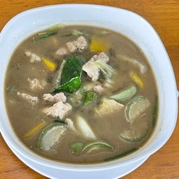 แกงอ่อมกระดูกหมู