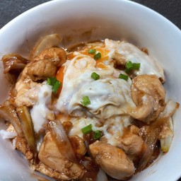 ข้าวหน้าไก่กับไข่