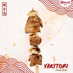 เนื้อไก่และกระเทียม