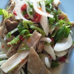 ยำกระเพาะหมู