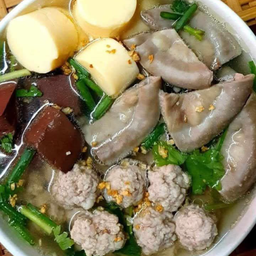 เกาเหลาต้มเลือดหมู