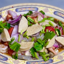 ยำน้ำ(ตา)แตก by สาลี่ยำแซ่บเจ้าเก่า