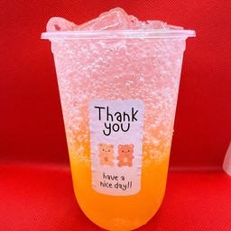 สัปปะรดโซดา