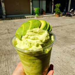 น้ำปั่นอะโวคาโด+นมสด+น้ำผึ้ง