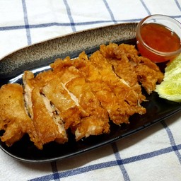 สะโพกไก่ + น้ำจิ้ม