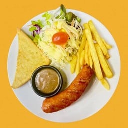 สเต็กไส้กรอกหมูพร้อมเครื่องเคียง