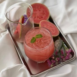 Pink guava low sugar น้ำฝรั่งสีชมพูสด สูตรน้ำตาลน้อย 250 ml