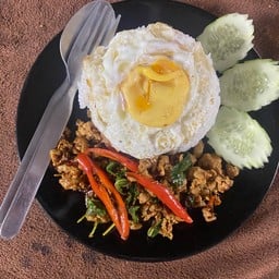 ก๋วยเตี๋ยวเรือแม่ประไพ