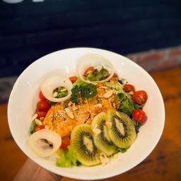 สลัดอกไก่