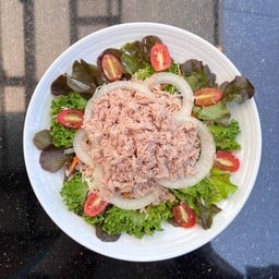 สลัดทูน่า