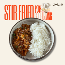 ข้าวหมูผัดซอสโคชูจัง