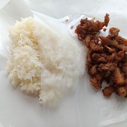 ข้าวเหนียวไก่ห่อ