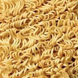 เส้นมาม่า