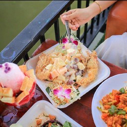กุ้งฟรุ๊ตสลัด