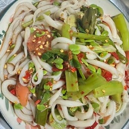 ขนมจีนบีบสดByลาวมุก@ศรีราชา